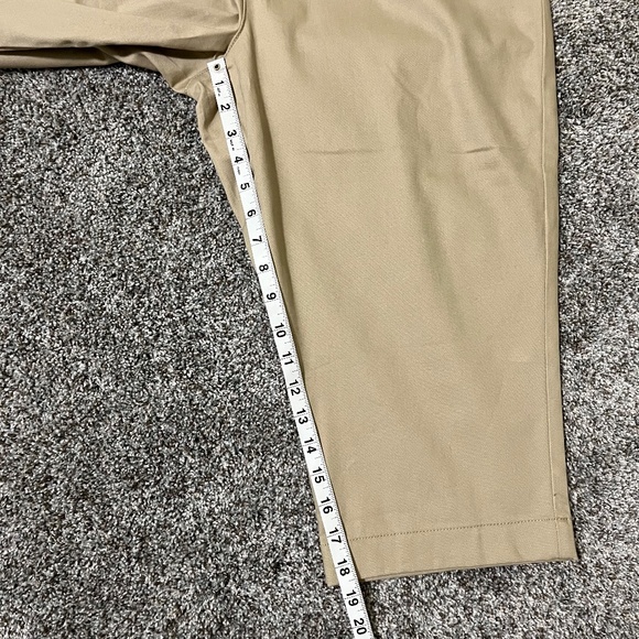 St John's Bay Women’s Capris, mid rise, slender fit, size 14, new with tags - Picture 4 of 15